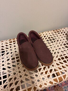 Lugz Womens Plum Purple Suede‎ Like Slip On Platform Sneakers (Size 7.5)